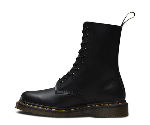Dr. Martens 1490 Smooth Black Dr. Marten 10 Eye Boots Guys 7 Dr. Martens 1490 Smooth Black Dr. Marten 10 Eye Boots Guys