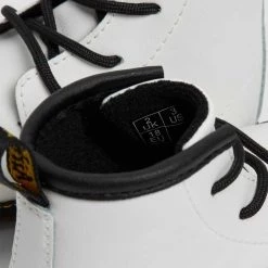 Dr. Martens Kids // Baby Baby White Crib Dr Martens Mason 1460 17 Dr. Martens Kids // Baby Baby White Crib Dr Martens Mason 1460