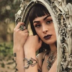 Alchemy Of England Accessories Emerald Venom Spider Ring 11 Alchemy Of England Accessories Emerald Venom Spider Ring