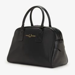 Fred Perry Pique Textured PU Grip Bag Guys
