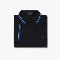 Fred Perry Polo Black // Manchester Blue