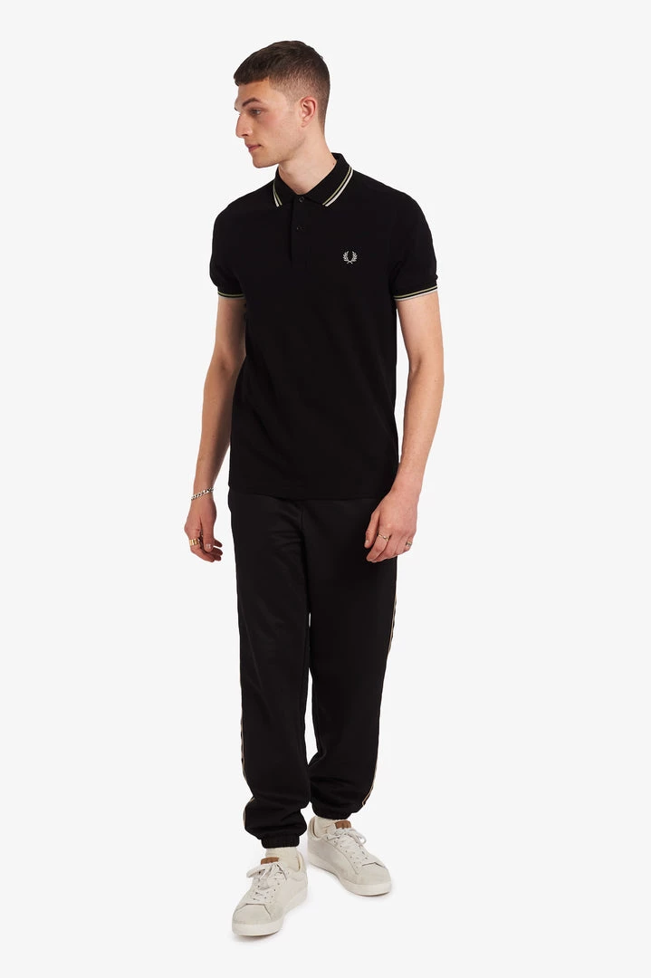 Fred Perry Twin Tipped Polo Black / Light Olive / Light Gray 8 Fred Perry Twin Tipped Polo Black / Light Olive / Light Gray