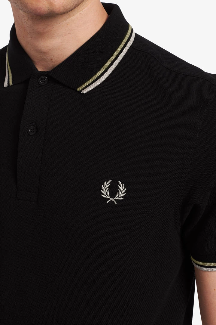 Fred Perry Twin Tipped Polo Black / Light Olive / Light Gray 3 Fred Perry Twin Tipped Polo Black / Light Olive / Light Gray