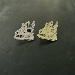 Other Creature Skull Pin Accessories