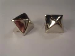 Pyramid Studs
